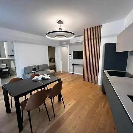 Al Civico 50 * أندريا